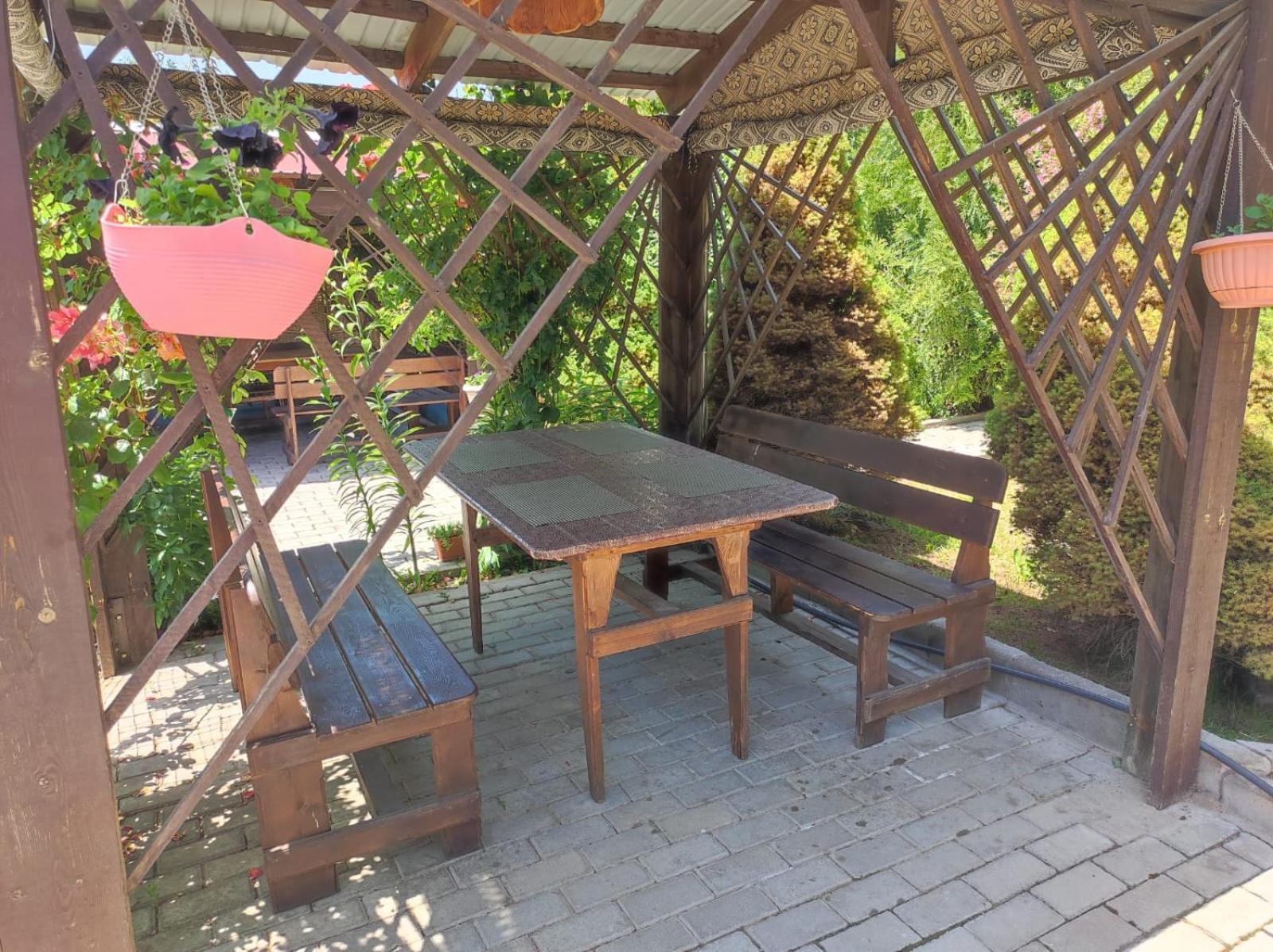 Hotel В Гостях На Иссык-Куле Tscholponata Exterior foto