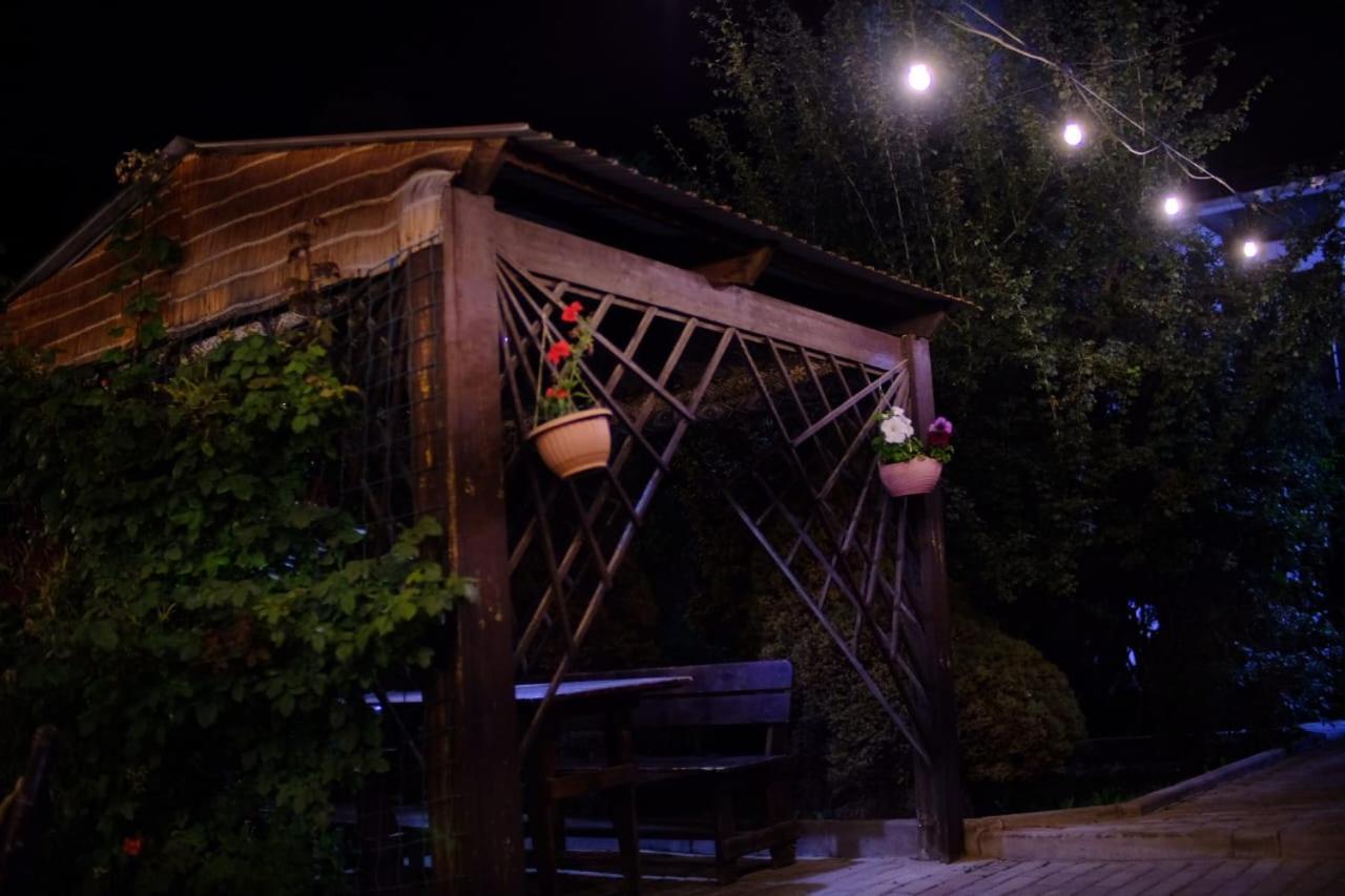 Hotel В Гостях На Иссык-Куле Tscholponata Exterior foto
